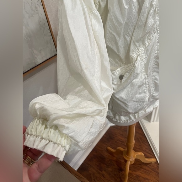 Vintage Ivory Jacket - Picture 3 of 6